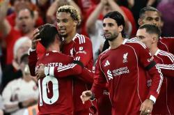 开云平台-亚洲足球名将转战欧洲联赛，展示实力的简单介绍