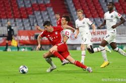 开云体育平台APP-拜仁慕尼黑与曼联队今晚对决