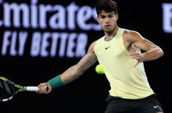 开云APP-美国网球队险胜澳大利亚网球队，阿尔卡拉斯送出助攻的简单介绍