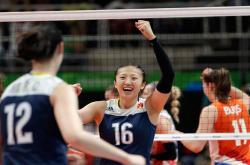 开云在线直播-雷霆鏖战太阳，高诗岩统治全场