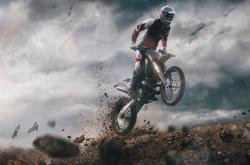 开云下载-梅西的节奏魔法，哥伦比亚提前终结悬念，拜仁式压迫下的艺术足球