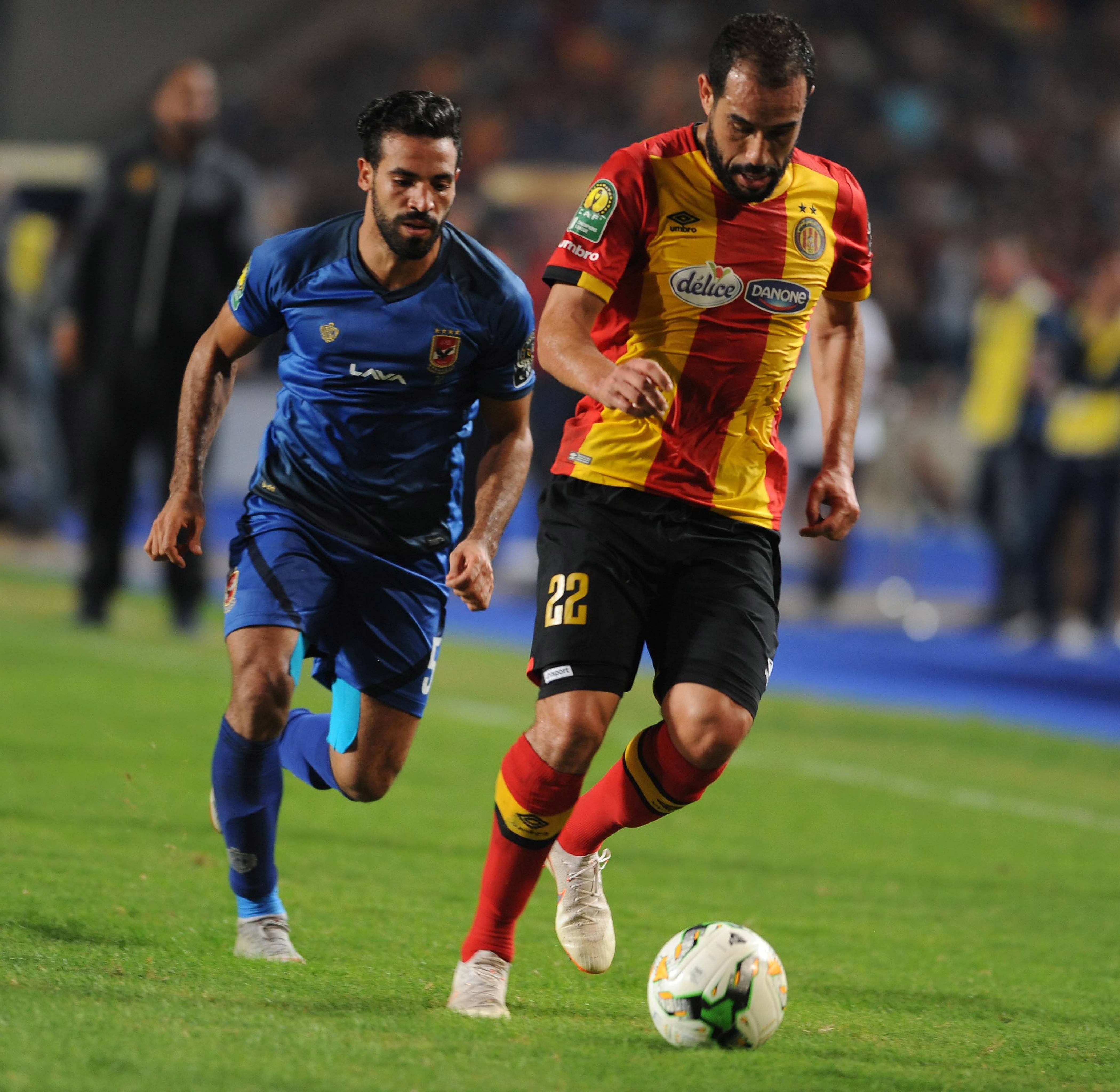 包含战意十足：突尼斯青年体育世俱杯热身赛回顾的词条