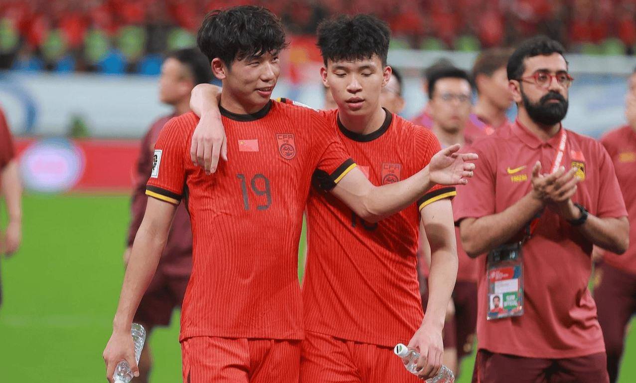 包含东亚球队在竞技赛事中崭露头角，为亚洲蒙羞的词条