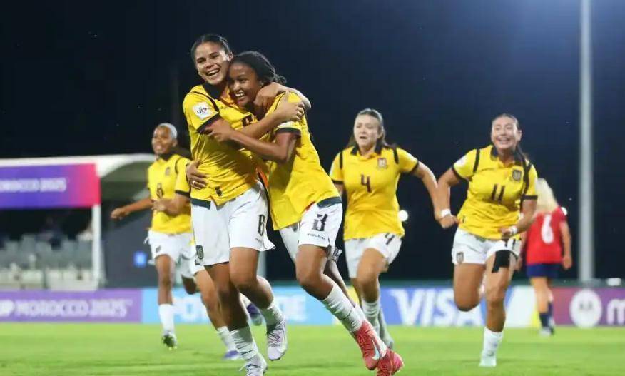 乌拉圭女足球员获得进球王称号