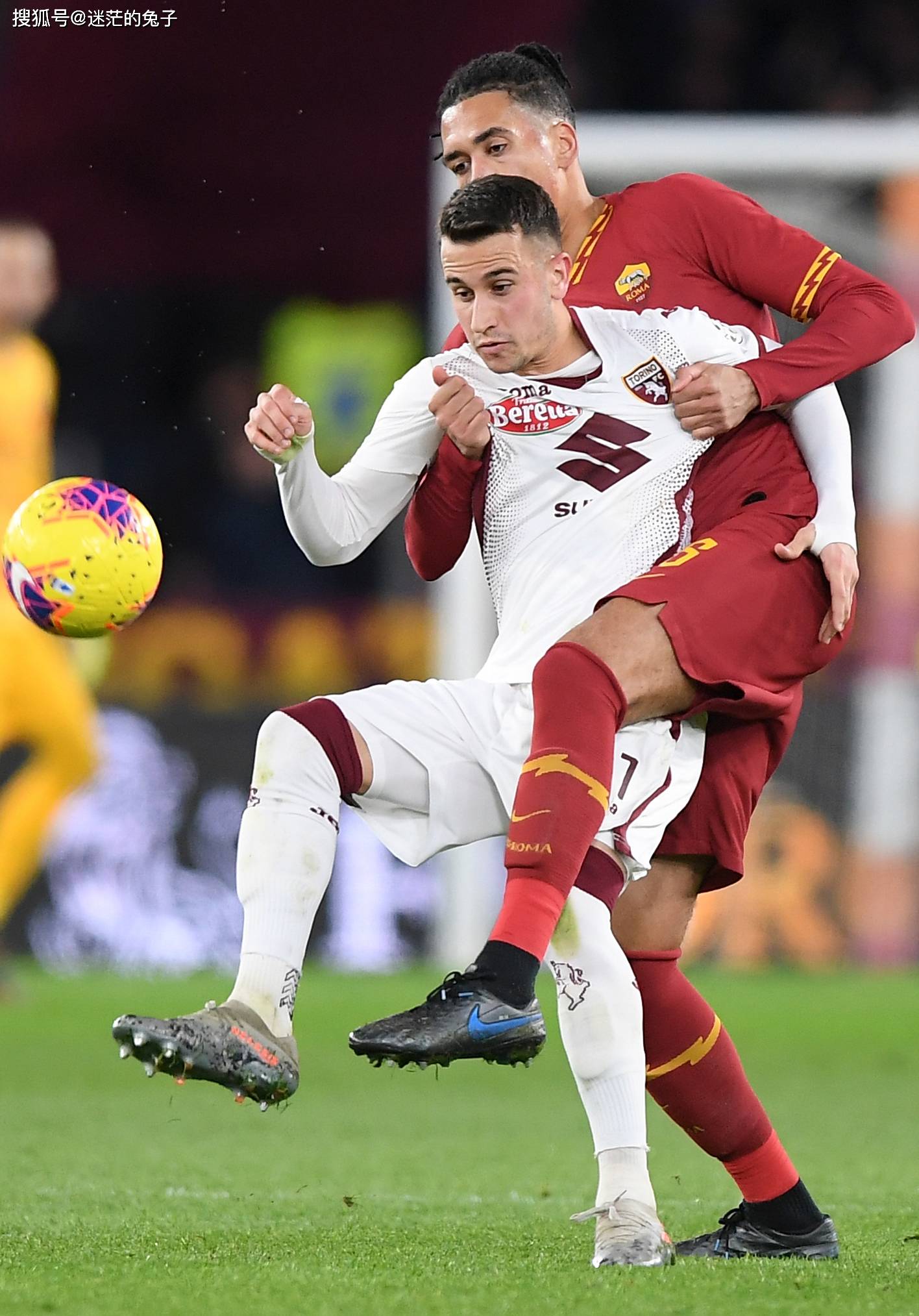 意甲赛场上演惊心动魄的对决