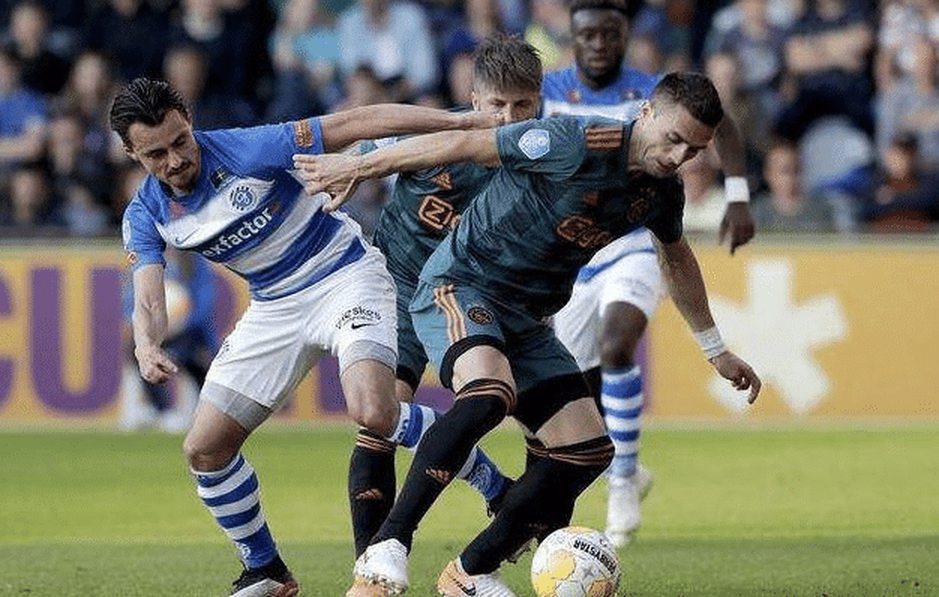 球队战术大调整获得成功，终结连败颓势的简单介绍