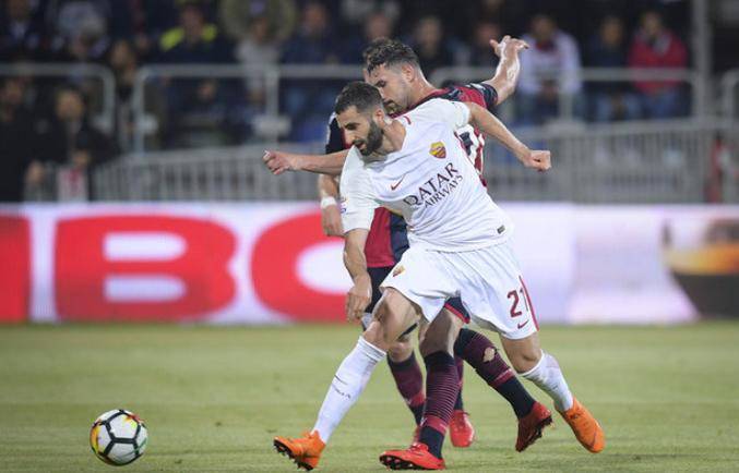 包含意甲劲旅卡利亚里客场告负，陷入保级泥潭的词条