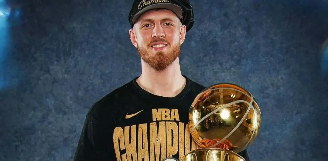 包含76人血洗热火B队，卡鲁索绝境逆转的词条