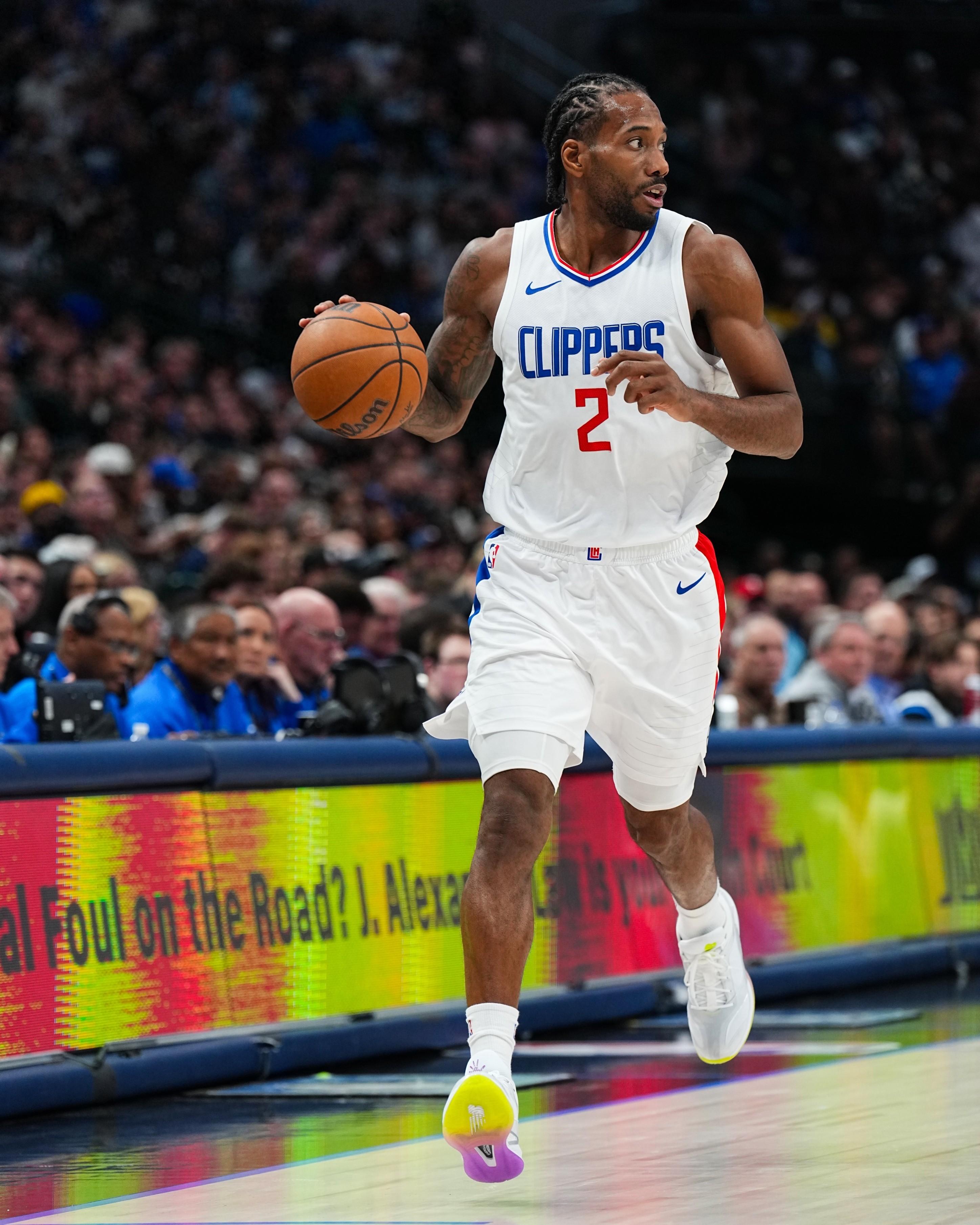 快船巨星：莱昂纳德抢眼成为最佳球员