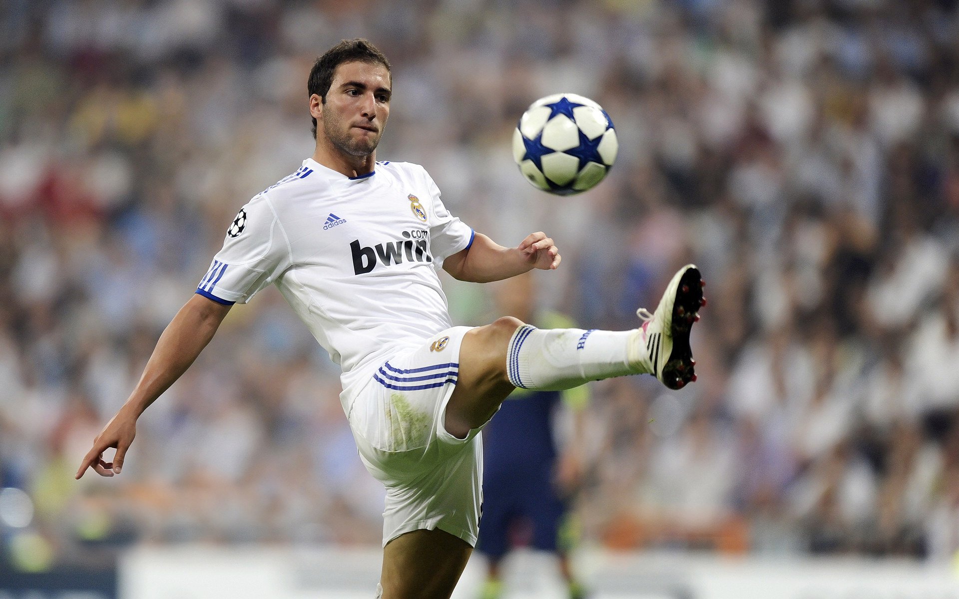 疆场突围，欧陆封神，当新疆铁血淘汰76人，莫兰特在欧冠半决赛接管时代